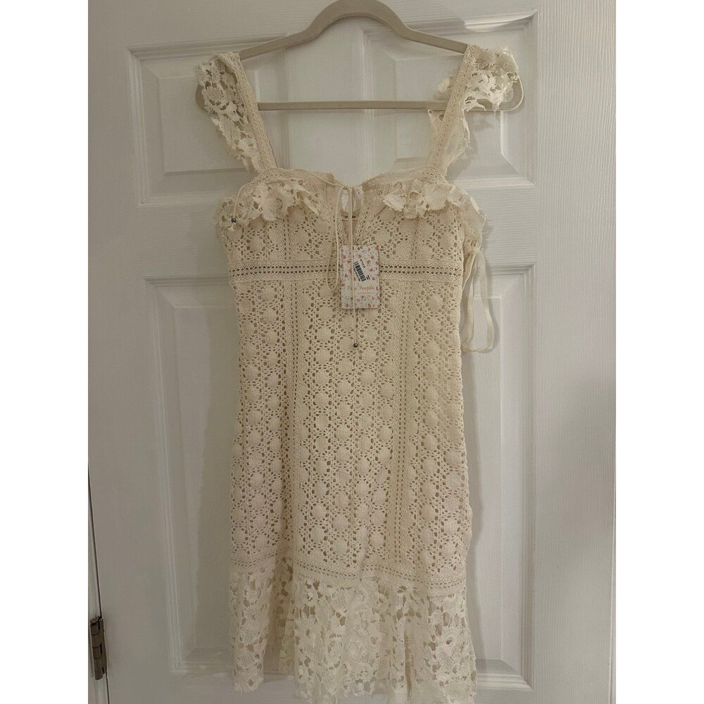 NWT Free People Cross My Heart Embroidered Crochet Mini Dress Ecru size 2